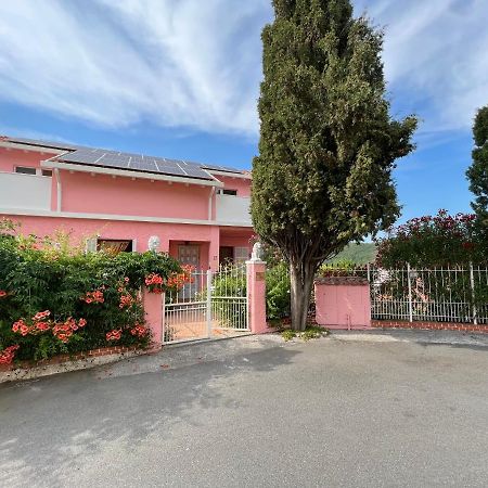 Villa Rosa Giustenice Εξωτερικό φωτογραφία