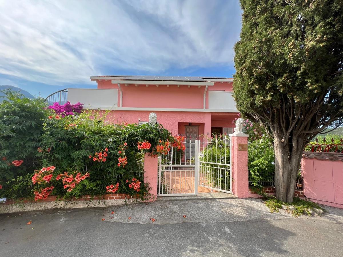Villa Rosa Giustenice Εξωτερικό φωτογραφία